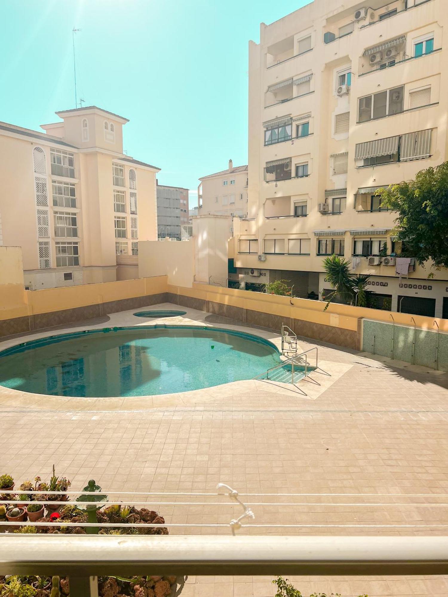Cozy And Bright Flat With Pool Apartment