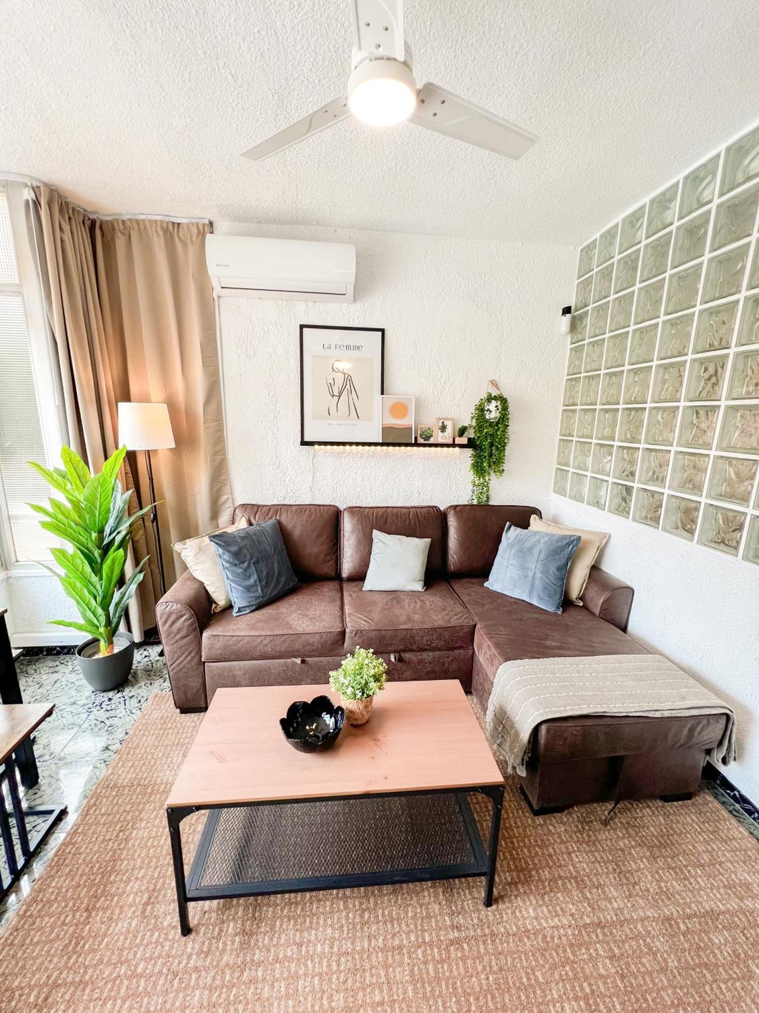 Apartment Cozy And Bright Flat With Pool Torremolinos