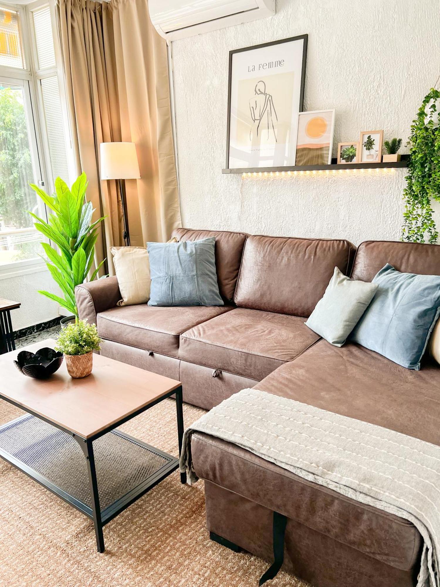 Apartment Cozy And Bright Flat With Pool *