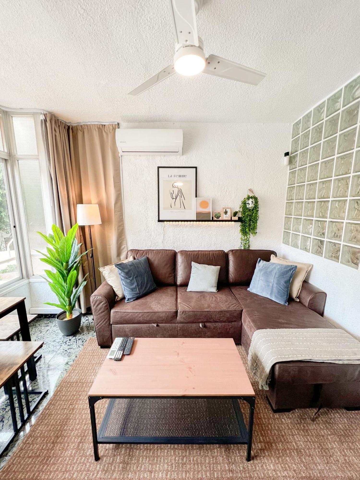 Apartment Cozy And Bright Flat With Pool Torremolinos